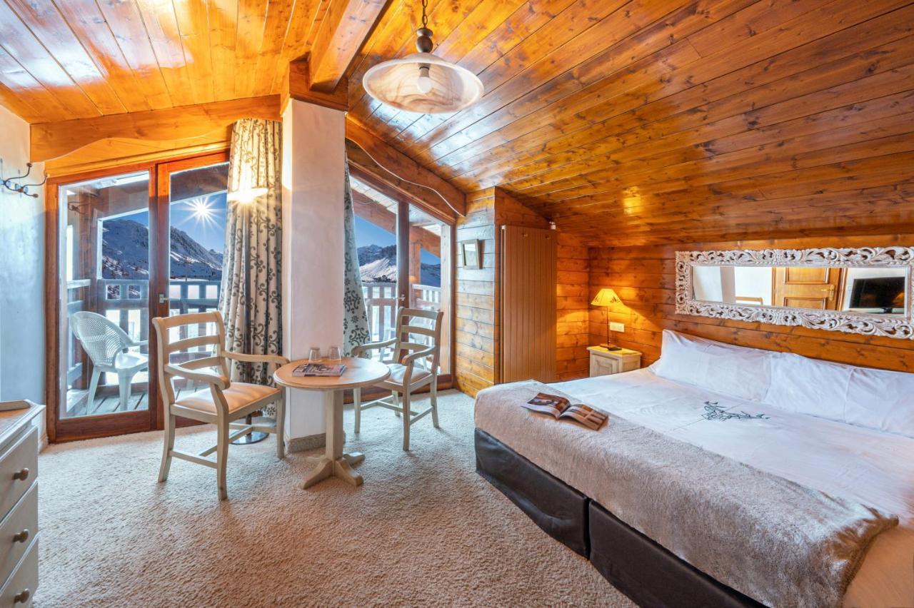 Hotel Les Campanules By Les Etincelles Tignes Eksteriør bilde