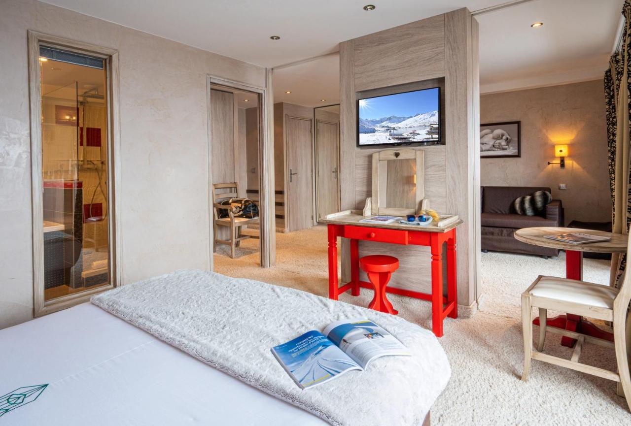 Hotel Les Campanules By Les Etincelles Tignes Eksteriør bilde
